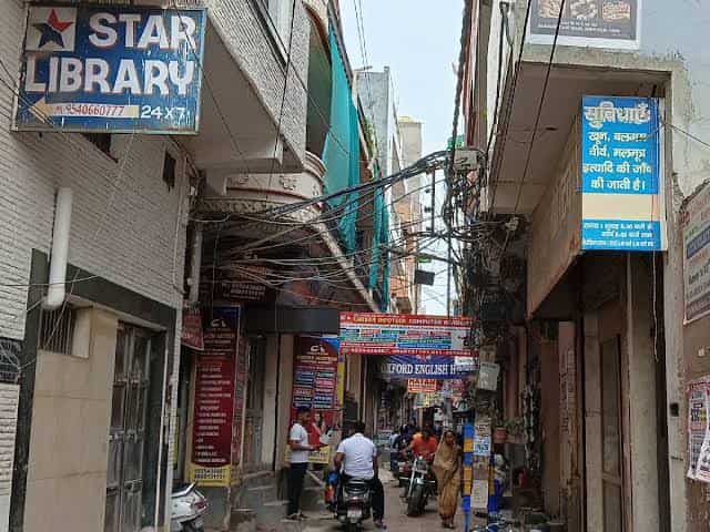 Burari Chowk, Burari, Delhi